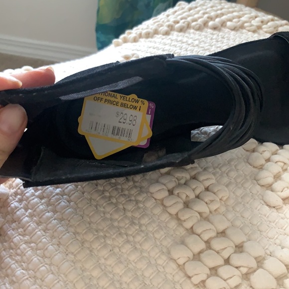 Black strappy wedges - never worn - Picture 6 of 6